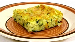 Диетическая карточка «Пирог из кабачков» участников 3-го сезона специального проекта «Я худею!» телеканала НТВ Маленькая фотография блюда по рецепту «Пирог из кабачков»